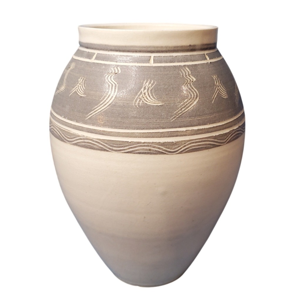 Handcrafted Ceramic Vase Gray White Swirl Etched Design‎ Rustic Southwestern